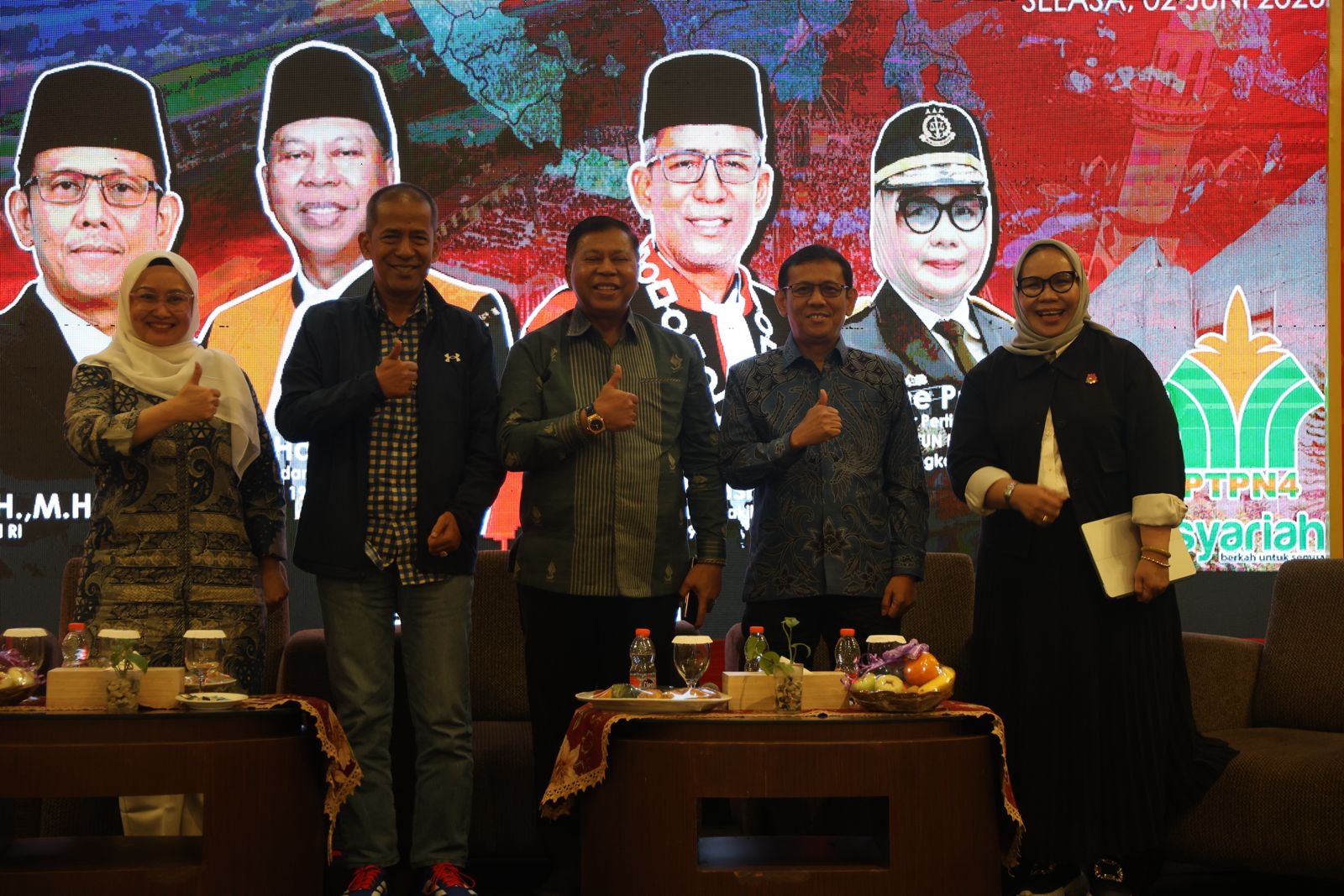 Seminar Nasional “Dinamika Negara Hukum Kontemporer” Berlangsung Meriah